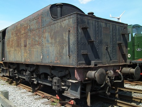 LMS  Unknown Stanier 4000 gallon Mk 1 (riveted) 